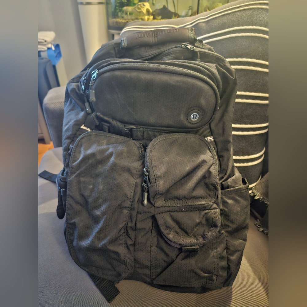 lululemon athletica Charcoal Men's Cruiser Backpack